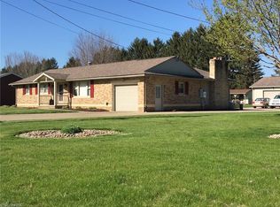 10215 Riceland Ave, Magnolia, OH 44643