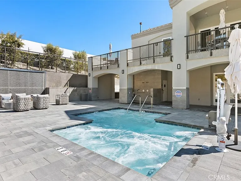 75 Parrell Ave — Photo 34
