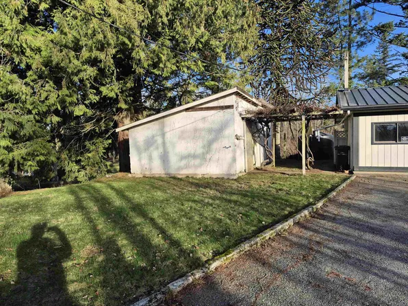 37318 Ward Rd, Abbotsford, BC V3G 2K6