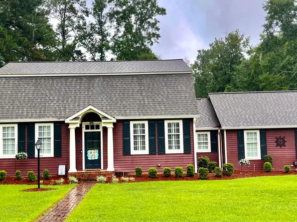 105 Parker Dr, Quitman, MS 39355