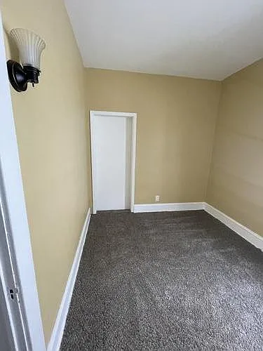 556 Mercer St — Photo 13