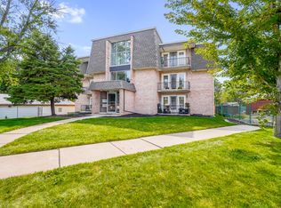 18300 Myrtle Ct APT 3B, Lansing, IL 60438