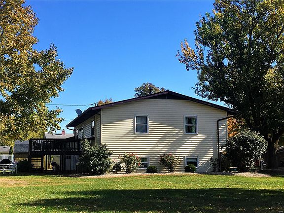4th image of 11 Birchwood Dr