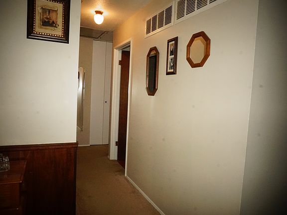 2nd image of 129 Country Ln