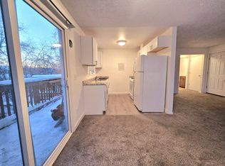 5452 Camelot Dr APT 4, Anchorage, AK 99508