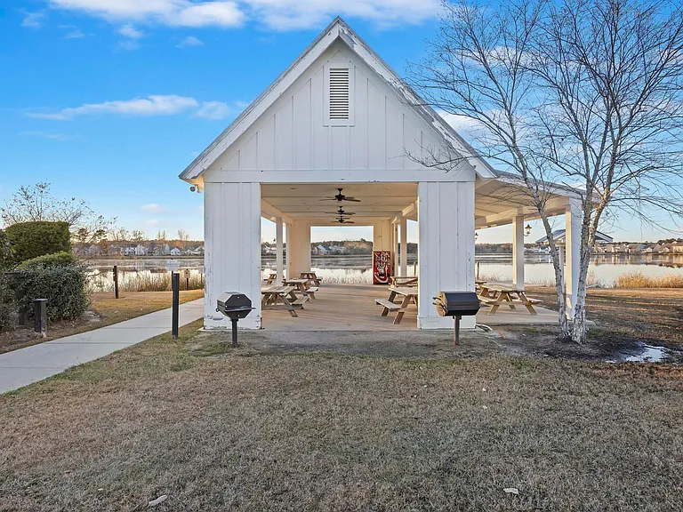 622A Pendleton Dr — Photo 46