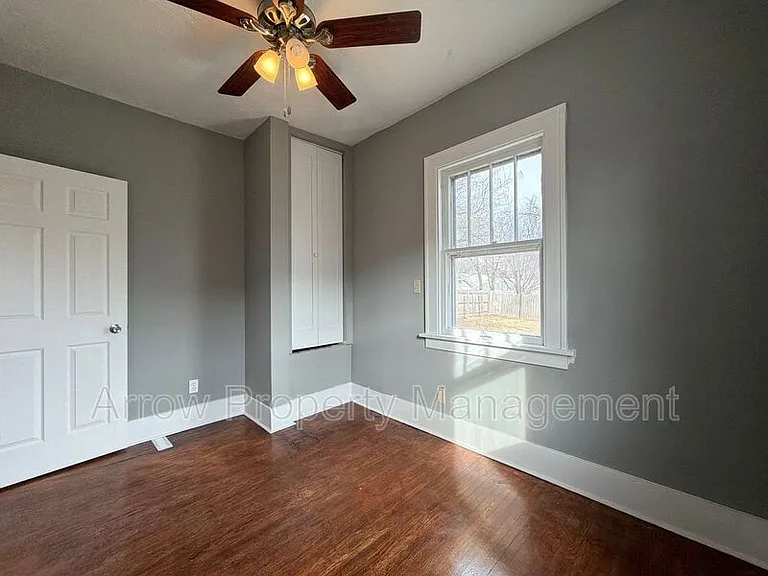 5318 Stockwell St #5318 STOCKWELL STREE — Photo 11
