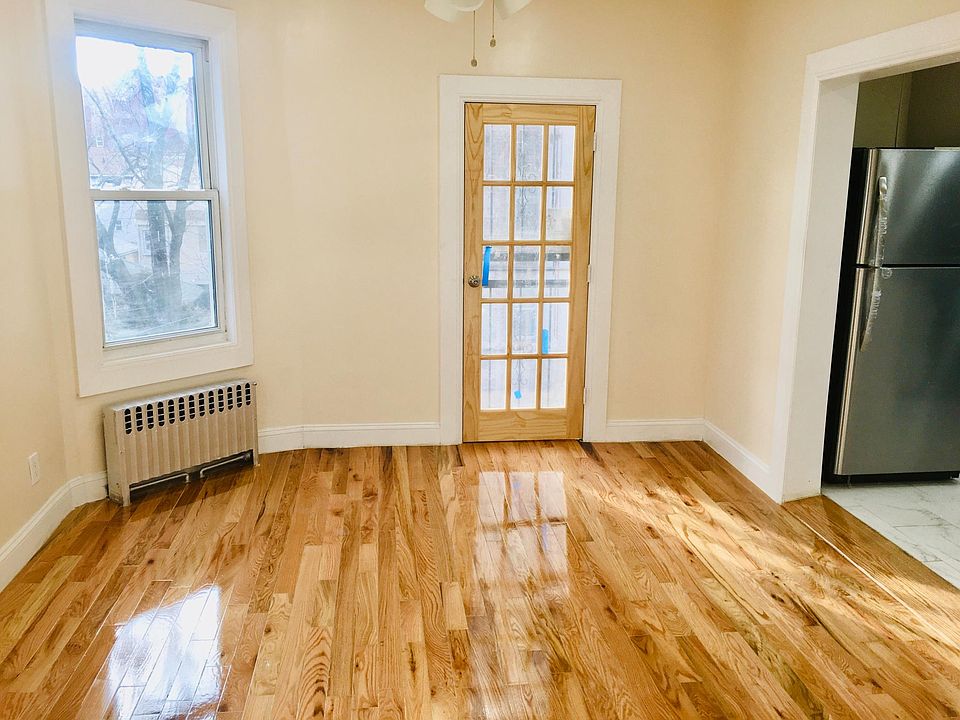 1st image of 1423 Avenue P #2