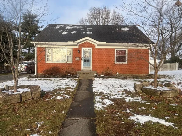 166 Leisure Ln, Lexington, KY 40504