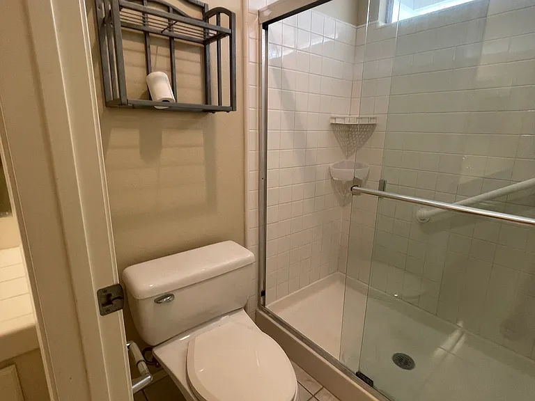 20450 Herbshey Cir — Photo 36