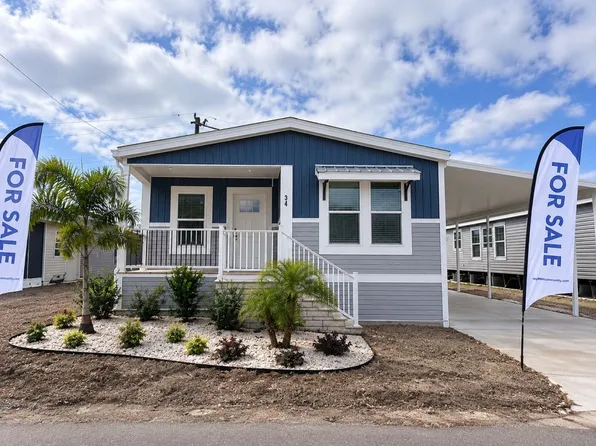 34 7th St W, Nokomis, FL 34275