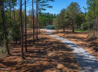 721 Permenter Rd, Carthage, MS 39051