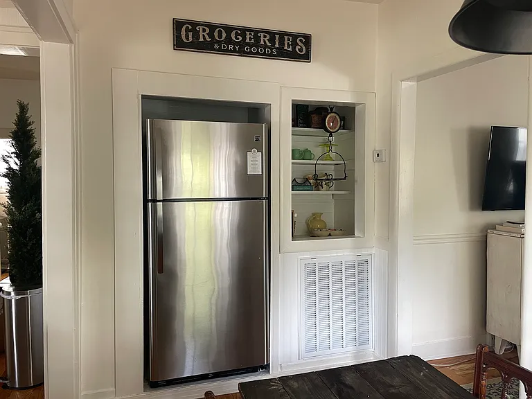 315 S Margin St — Photo 42