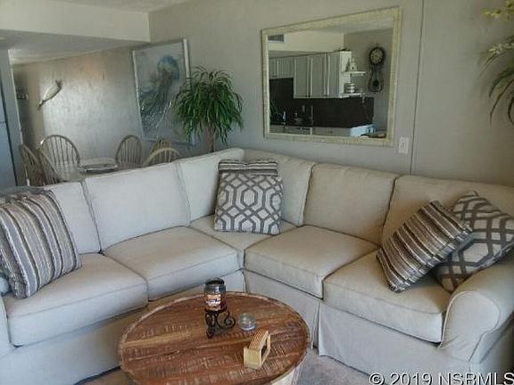 5th image of 4849 Saxon Dr APT A208