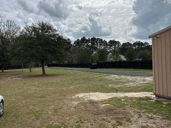 3rd image of 266 Wesley Grove Rd