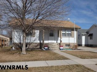 750 O St, Gering, NE 69341