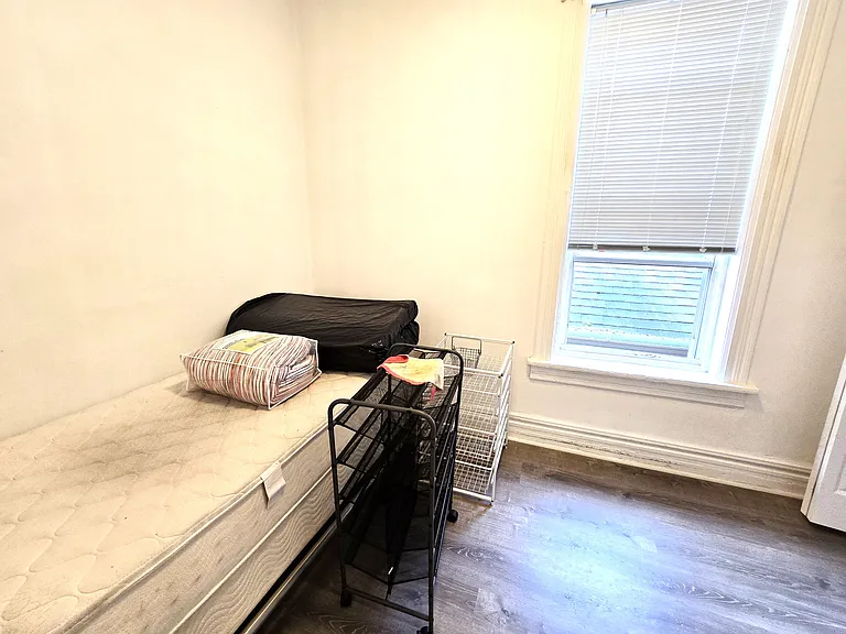 3027 S Princeton Ave #2 — Photo 6