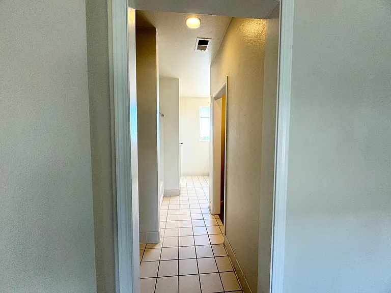 88 E 6th St #309 — Photo 9