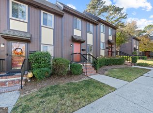 615 Willow Creek Dr, Macon, GA