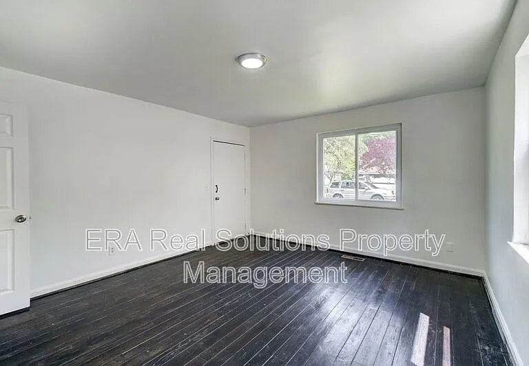 2137 Weron Ln #1 — Photo 39