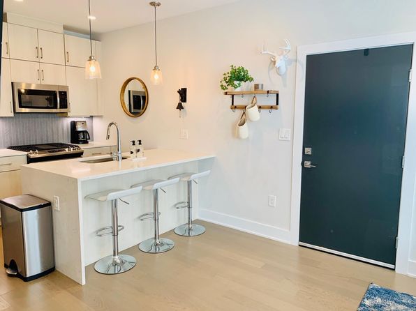 653 Irving St NW UNIT 5