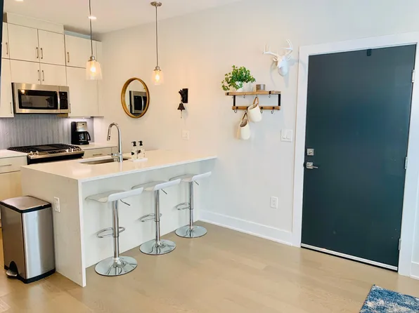 653 Irving St NW Unit 5, Washington, DC 20010