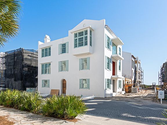 4th image of 208 Sea Garden St