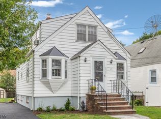 125 Woodruff Pl, Hillside, NJ 07205