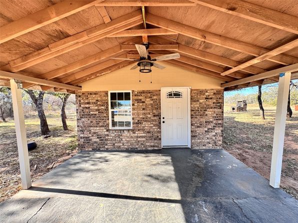 125 Torres Ln, Brownwood, TX 76801
