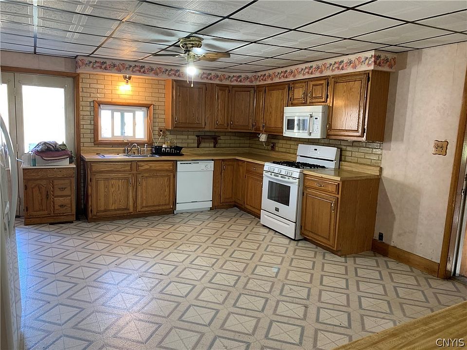 5366 State Route 104, Oswego, NY 13126 Zillow