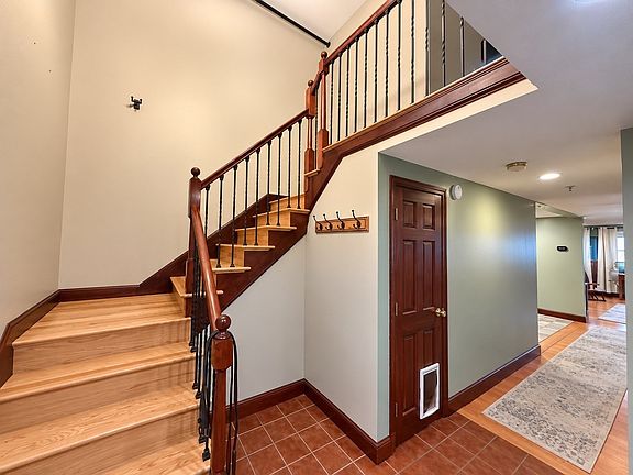 3rd image of 200 Market St APT 617
