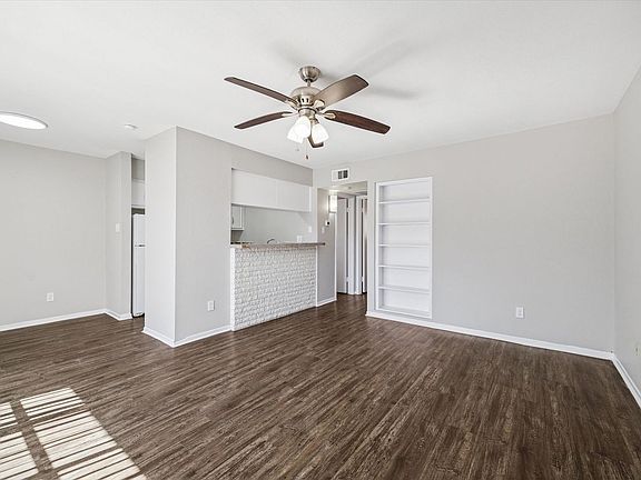 2nd image of 201 Emerson St APT 17