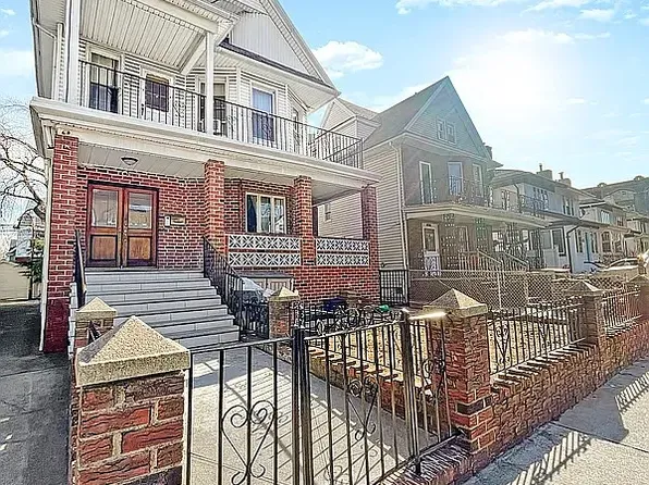 405 East 2nd Street image 16 of 16