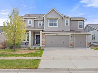8814 El Diente St, Arvada, CO 80007