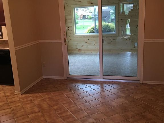 5th image of 5607 London Dr