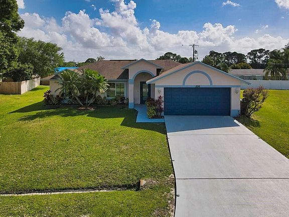 3rd image of 226 NW Virgo Court
