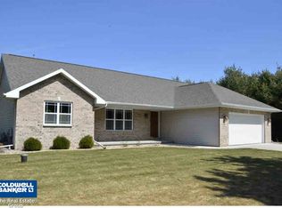 658 Hoganwood Cir, Sobieski, WI 54171