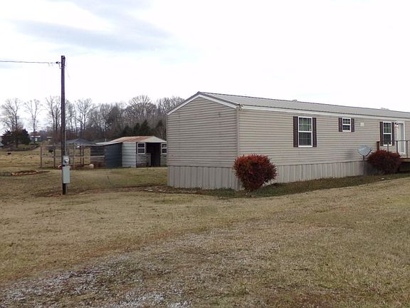 3rd image of 172 Cole Ln