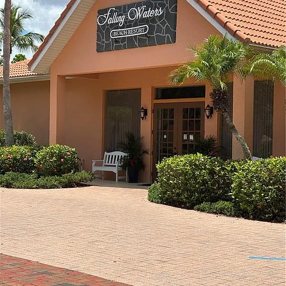 6820 Beach Resort Dr #11 — Photo 3