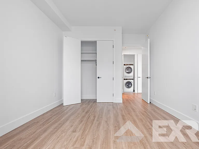2230 Cropsey Ave #1606 — Photo 7