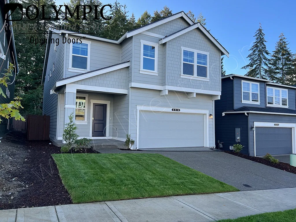 Brand New Constuction! 5 Bdrm + Bonus, 2.75 Bath Home — Photo 1