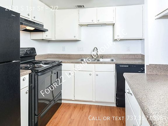 3rd image of 2900 S 1st St #2/2
