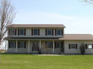 3909 Douglas Rd, Bradner, OH 43406