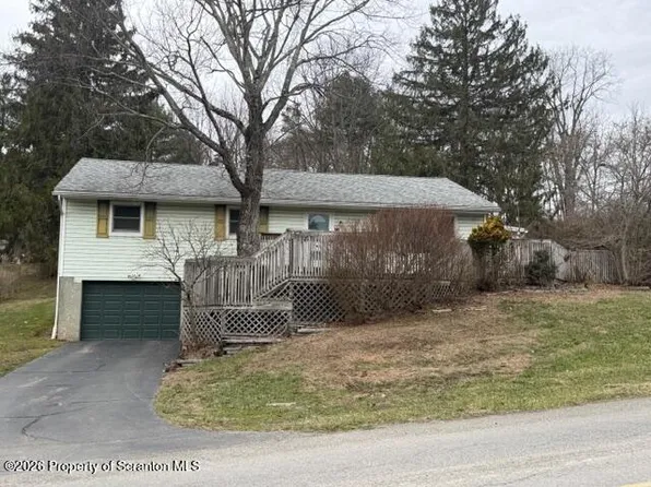 24 Mountain View Ter, Tunkhannock, PA 18657