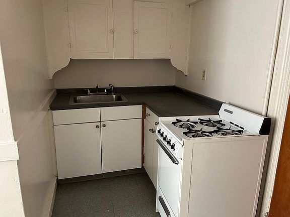 5th image of 55 Carver St #B1
