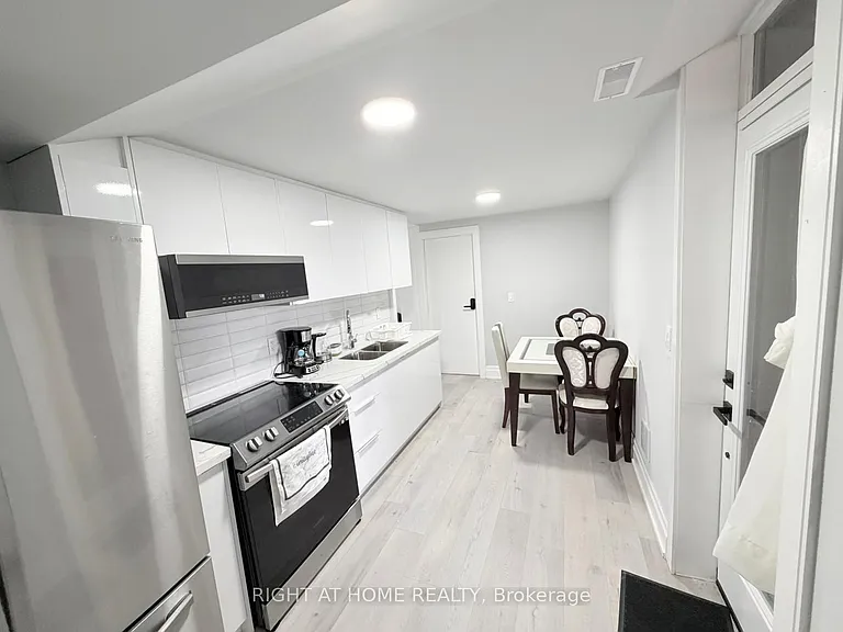 25 Duffield Rd E #LOWER — Photo 7