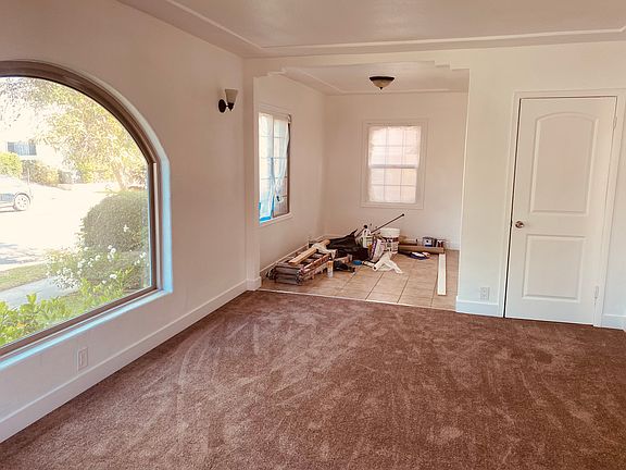 2nd image of 6523 S Van Ness Ave