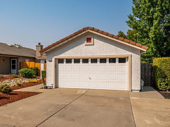 3rd image of 3513 Alder Canyon Way