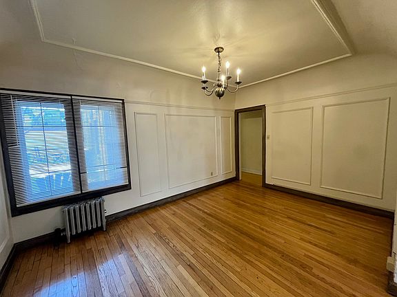 4th image of 1807-1809 E Olive St #103