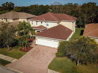 3707 65th Ave E, Sarasota, FL 34243
